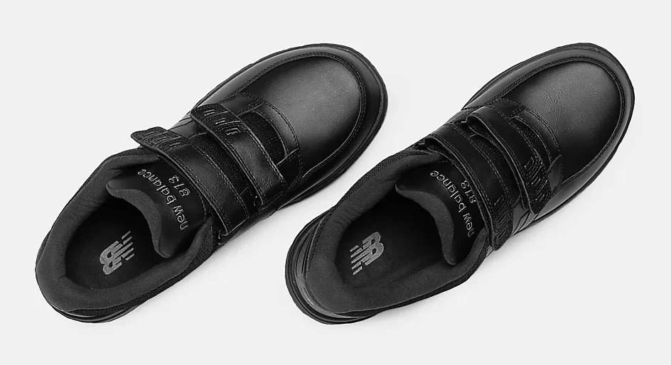 New Balance diabetic tennis shoes black