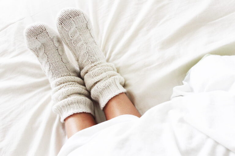 why-do-diabetics-have-cold-feet-how-to-warm-them-up